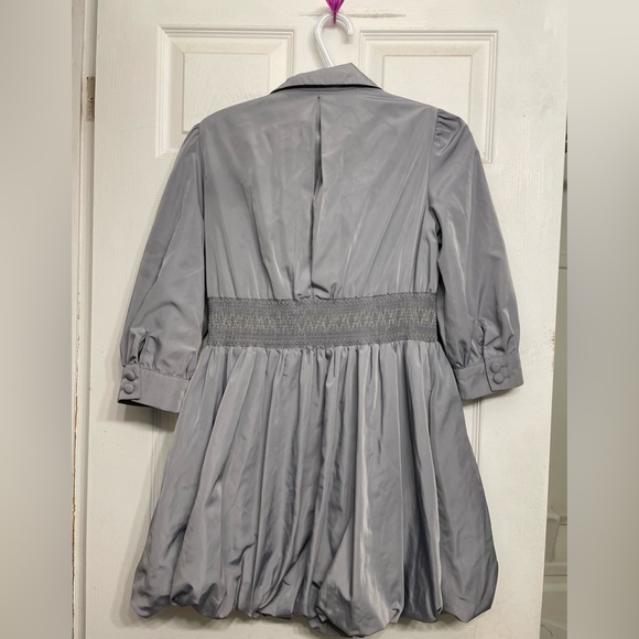 Beautiful coat! Wore once for an event. Perfect condition! - Picture 2 of 4